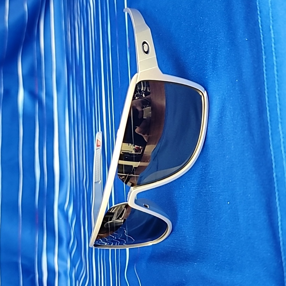 Oakley Castel OO9147-07 Sunglasses X Silver/ Prizm Black 63mm